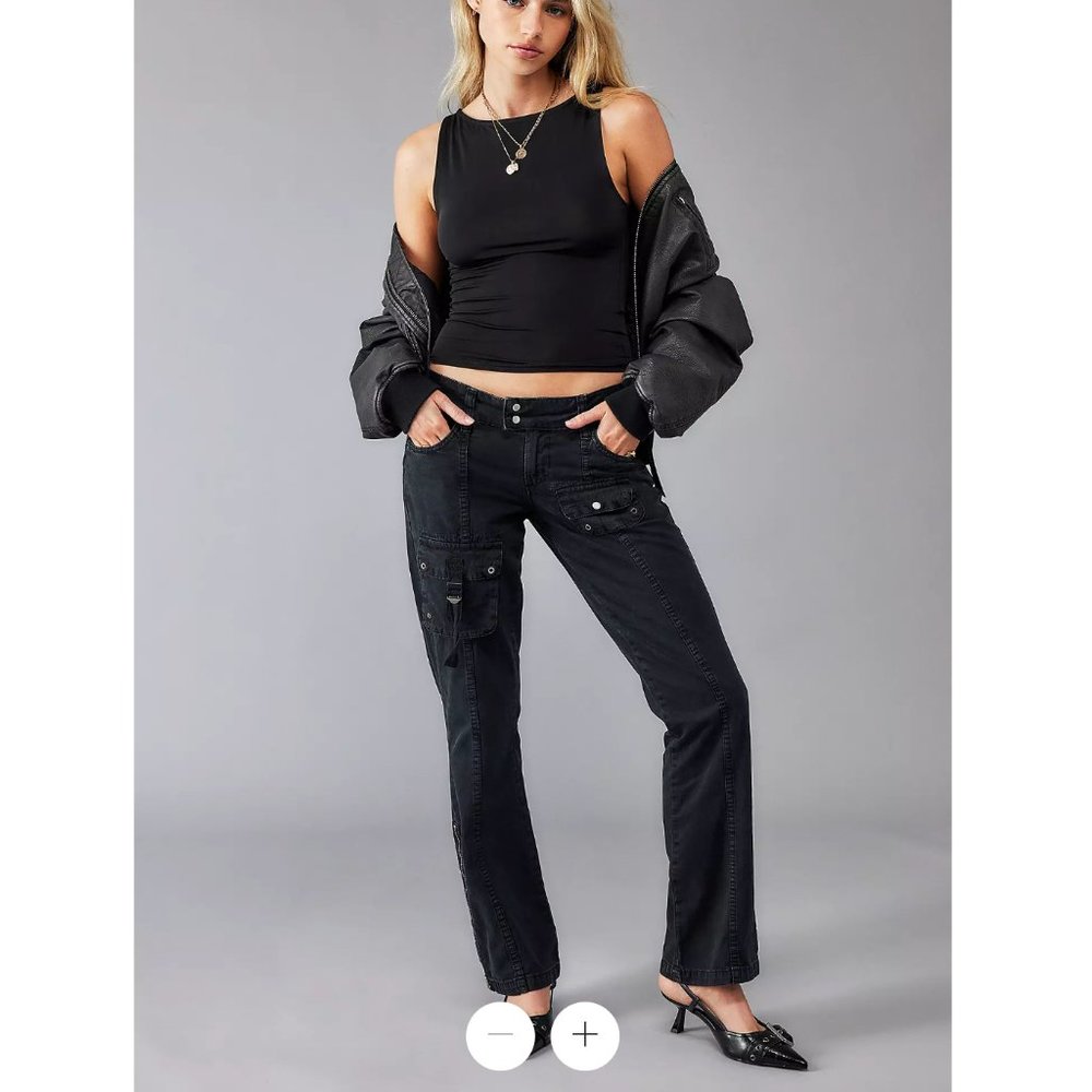 Urban Outfitters BDG Black Y2K Romi Bootcut Cargo Pants M